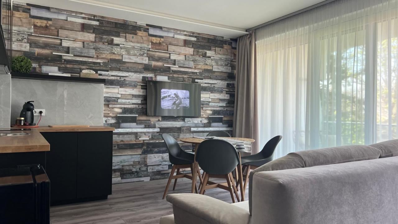 Villa Bauhaus Wellness Apartman 202 Siofok Ngoại thất bức ảnh