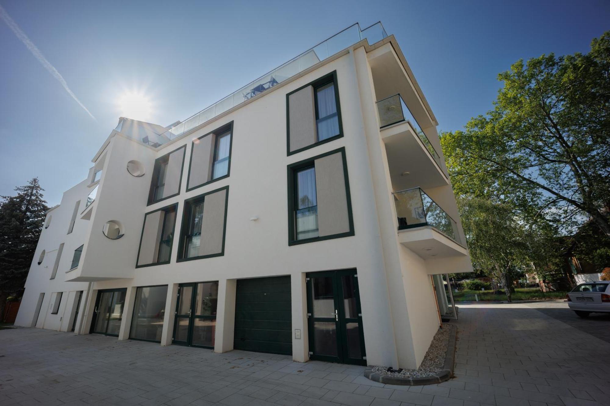 Villa Bauhaus Wellness Apartman 202 Siofok Ngoại thất bức ảnh
